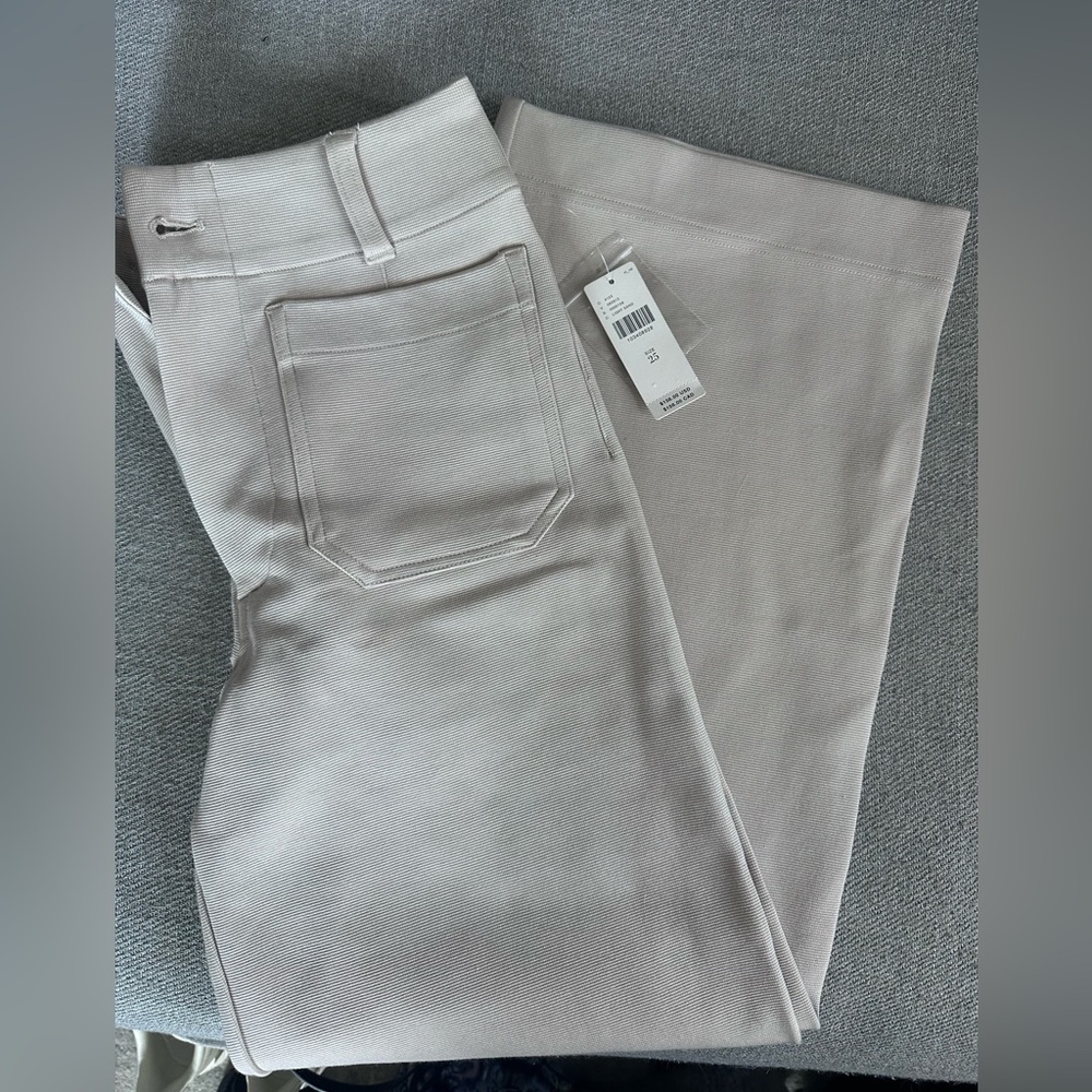 Maeve the Colette 25 NWT